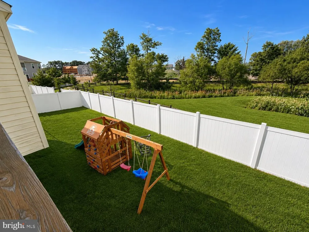 2860 BRUNSTON CASTLE LANE Waldorf, MD 20601
