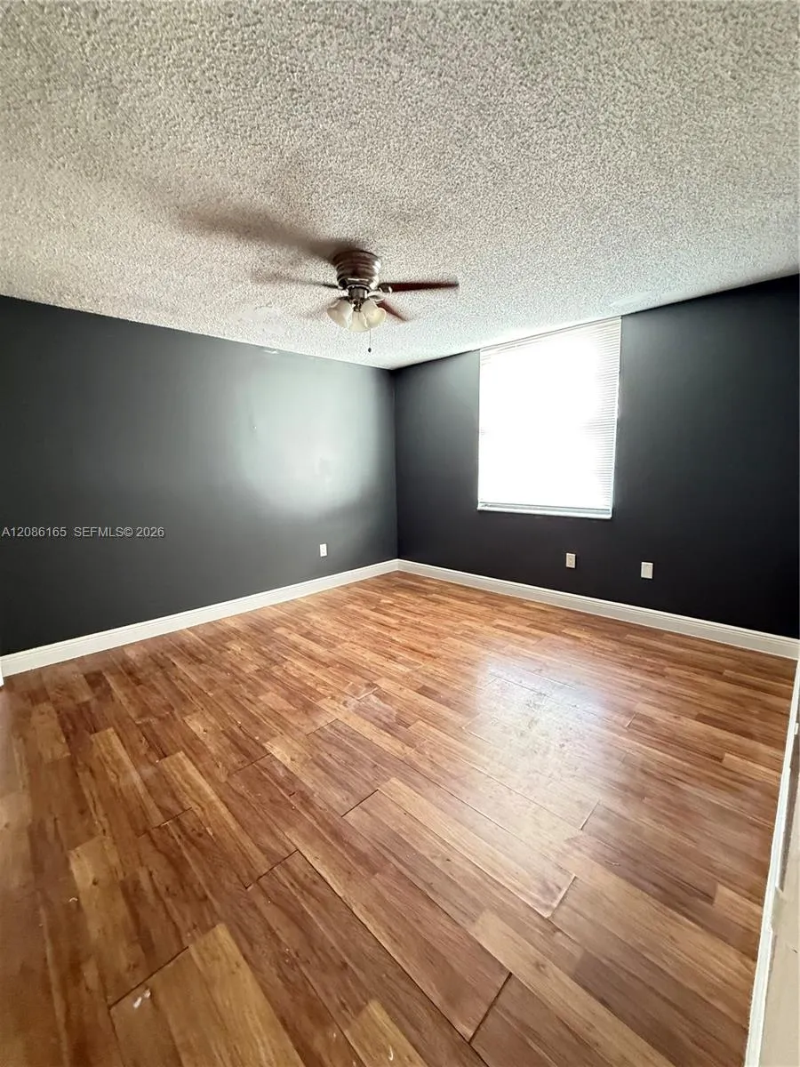 1798 NW 55th Ave #203 Lauderhill, FL 33313