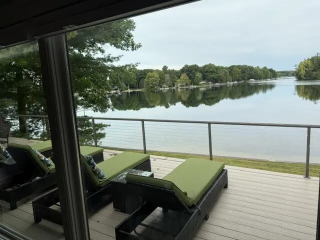 8551 Wood Street Mecosta, MI 49332