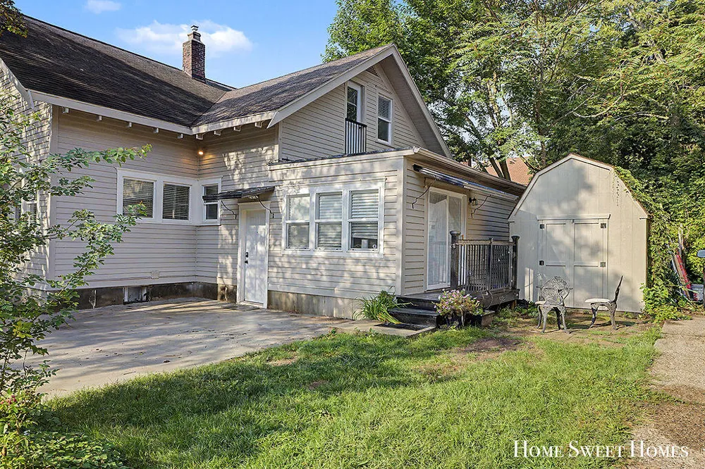1259 Sherman Street SE Grand Rapids, MI 49506