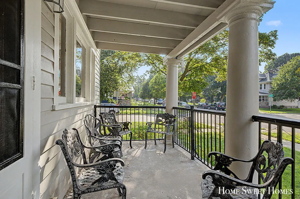 1259 Sherman Street SE Grand Rapids, MI 49506