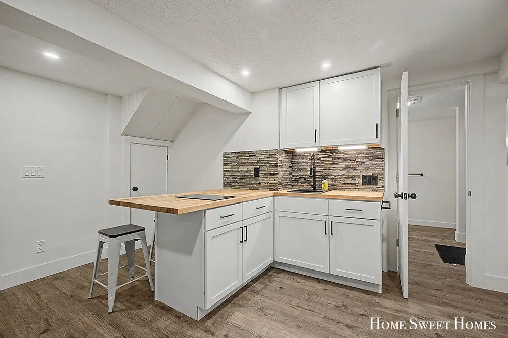 1259 Sherman Street SE Grand Rapids, MI 49506