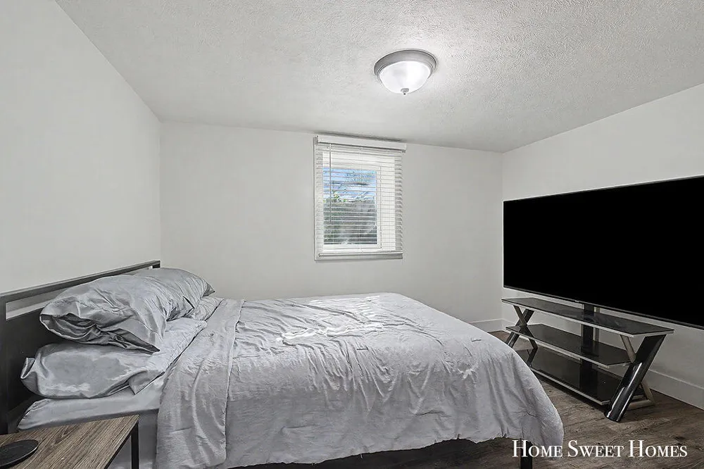 1259 Sherman Street SE Grand Rapids, MI 49506