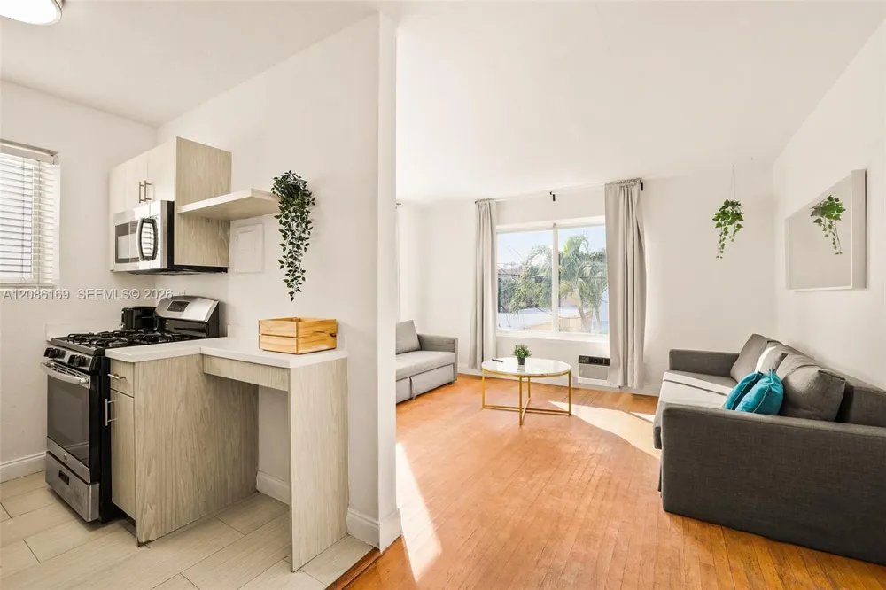 7340 Harding Ave #17 Miami Beach, FL 33141