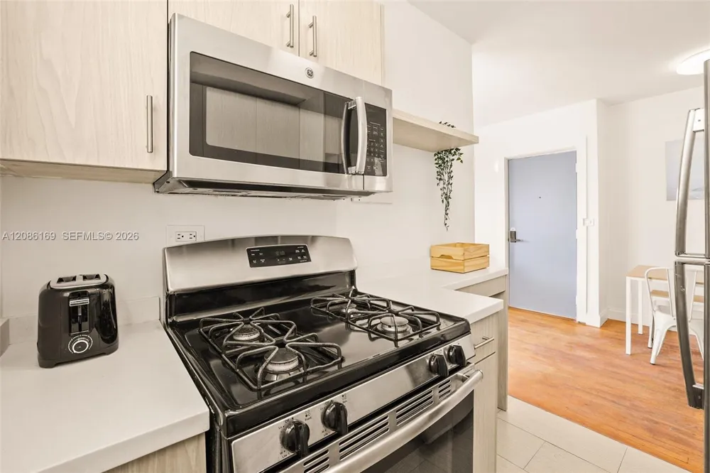 7340 Harding Ave #17 Miami Beach, FL 33141
