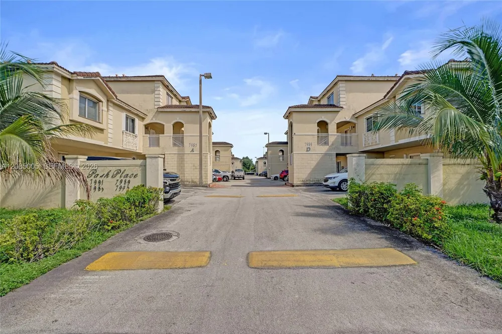 7985 NW 8th St #104A Miami, FL 33126