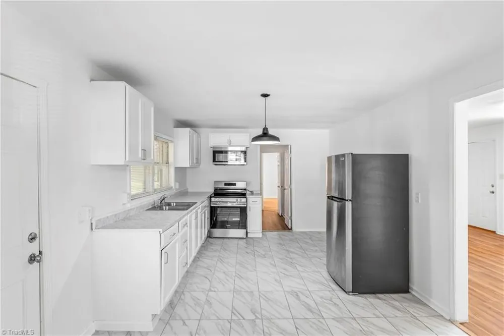 2220 Bradley Street Greensboro, NC 27406