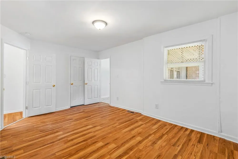 2220 Bradley Street Greensboro, NC 27406