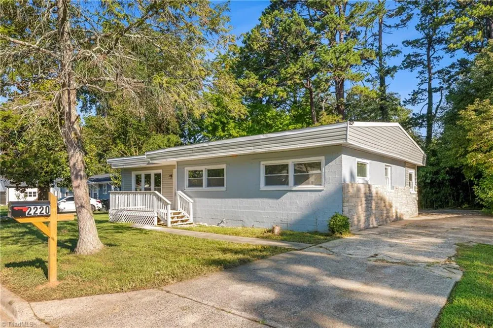 2220 Bradley Street Greensboro, NC 27406
