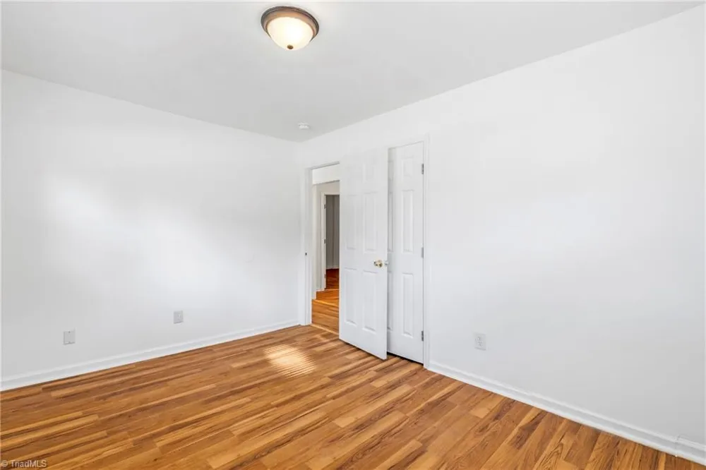 2220 Bradley Street Greensboro, NC 27406