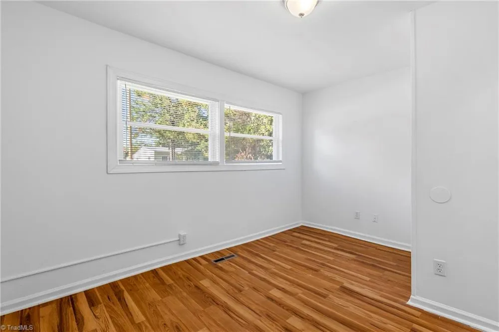 2220 Bradley Street Greensboro, NC 27406
