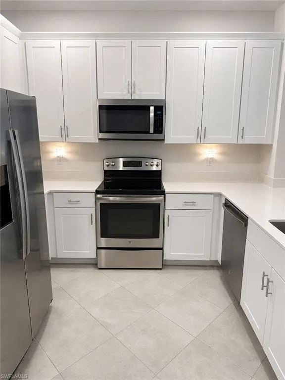 2884 Citrus Street Naples, FL 34120