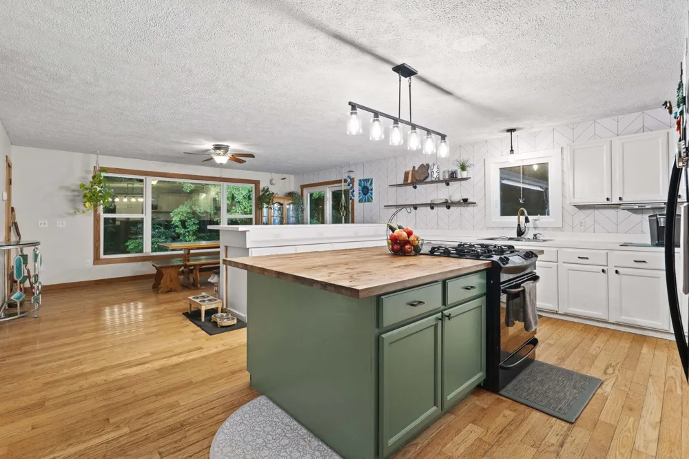 5275 Pierce Road Paradise Township, MI 49649