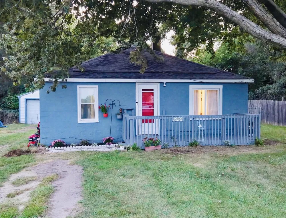 1050 S Crystal Avenue Benton Charter Township, MI 49022
