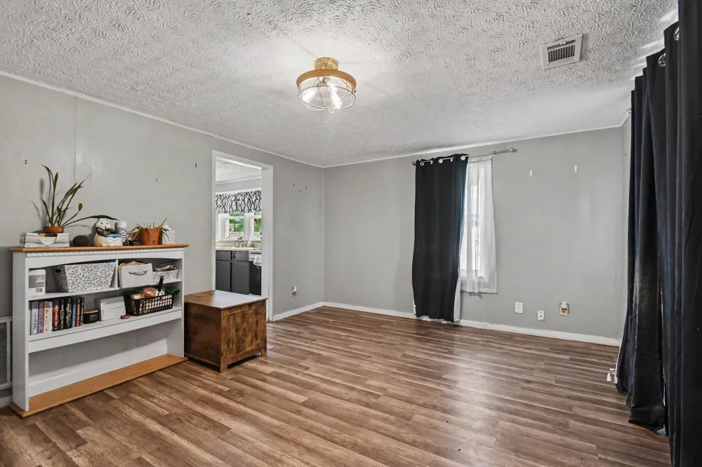 1050 S Crystal Avenue Benton Charter Township, MI 49022