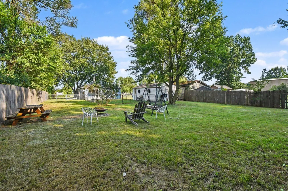 1050 S Crystal Avenue Benton Charter Township, MI 49022