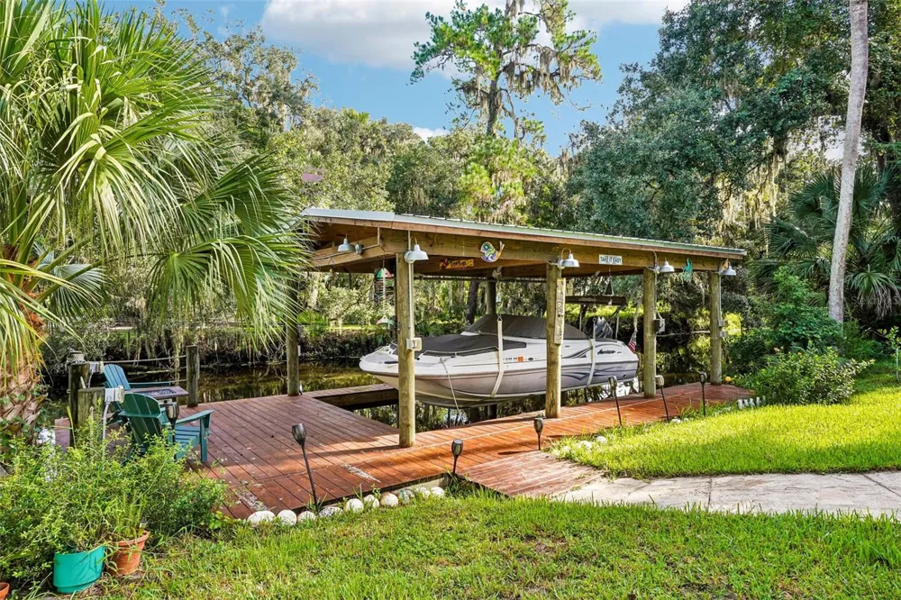 1656 SHELL HARBOR ROAD Pierson, FL 32180