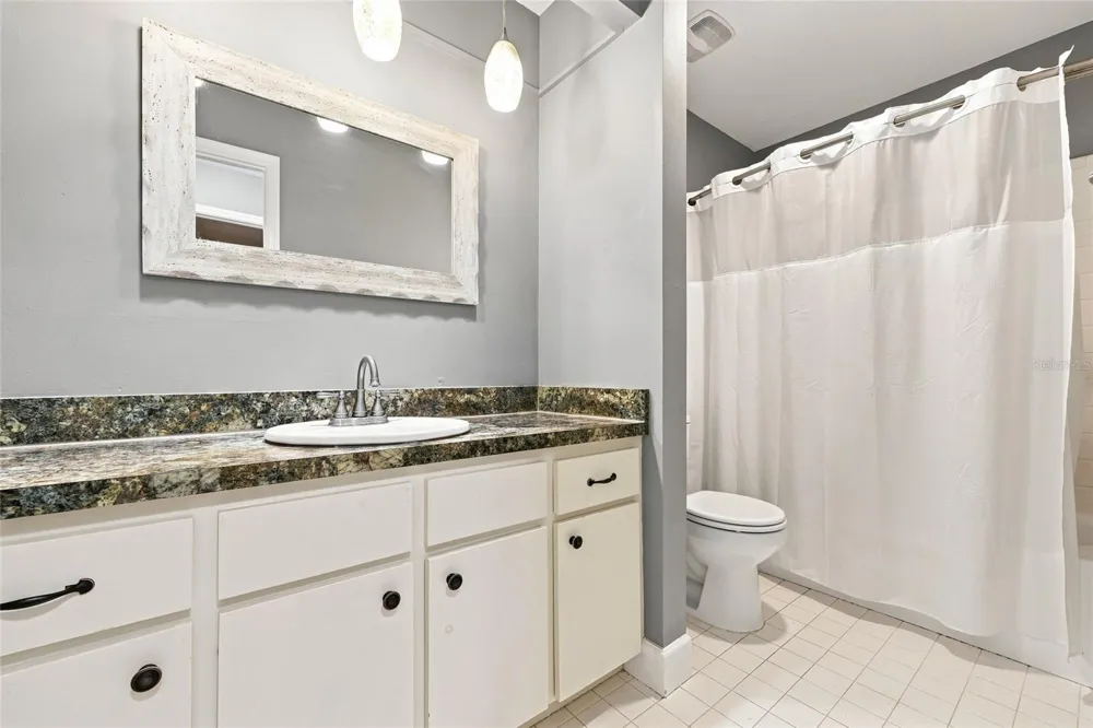 5201 SW 86 TERRACE Gainesville, FL 32608