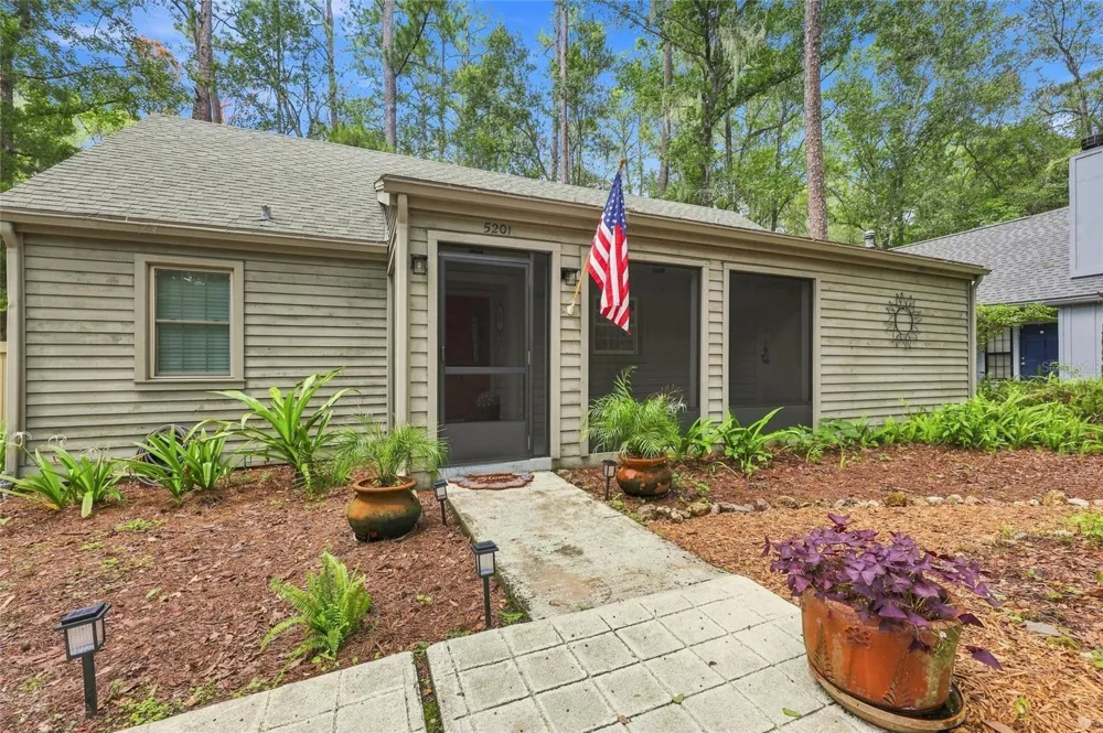 5201 SW 86 TERRACE Gainesville, FL 32608