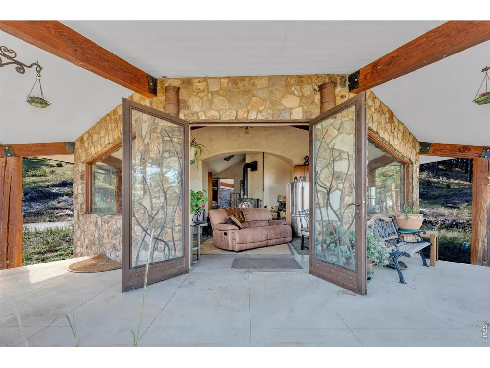 3723 Blue Mountain Trail Lyons, CO 80540