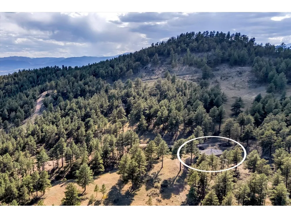 3723 Blue Mountain Trail Lyons, CO 80540