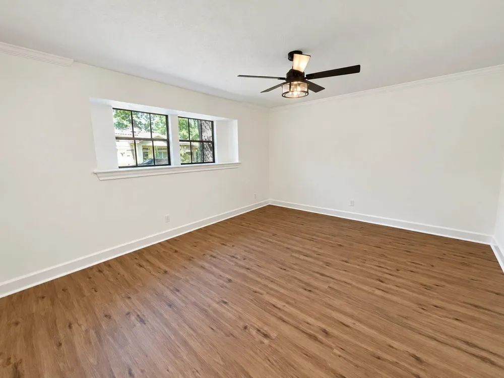 10715 E Timberwagon Circle Spring, TX 77380
