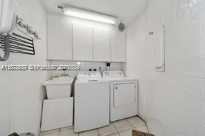 7080 NW 82nd Ter Parkland, FL 33067