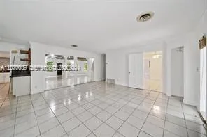 7080 NW 82nd Ter Parkland, FL 33067