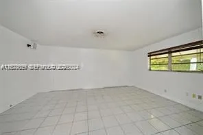 7080 NW 82nd Ter Parkland, FL 33067