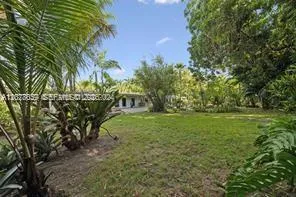 7080 NW 82nd Ter Parkland, FL 33067
