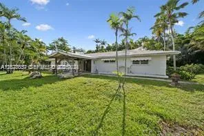 7080 NW 82nd Ter Parkland, FL 33067