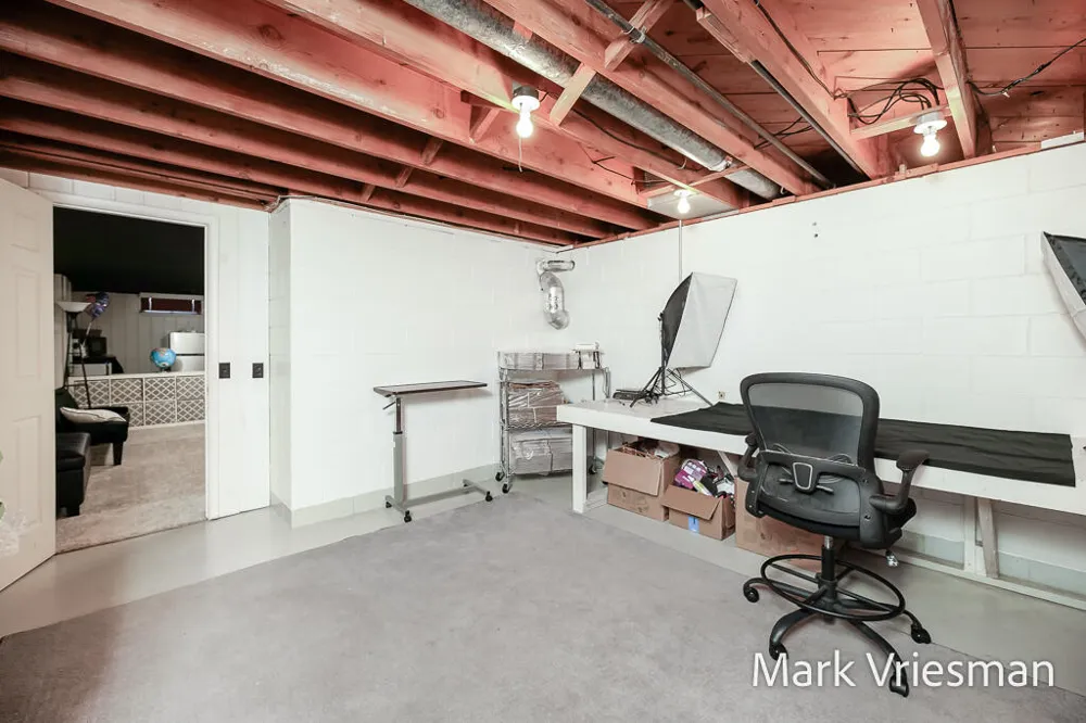 3125 Coolidge Road Muskegon, MI 49441