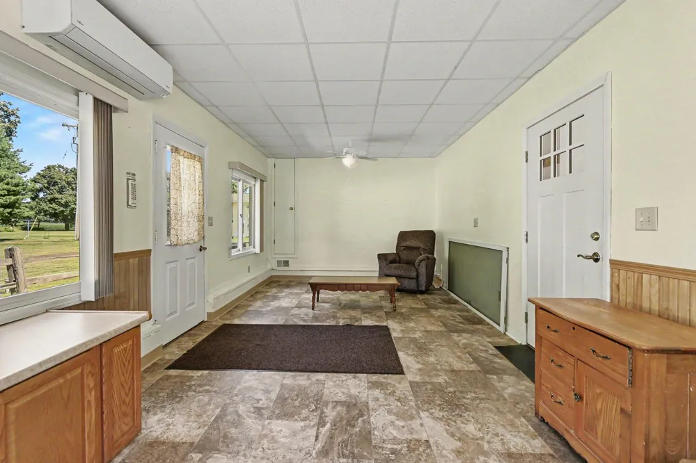 595 Albion Road Albion, MI 49224