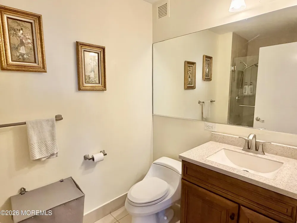 1 Spring Street #2204 New Brunswick, NJ 08901