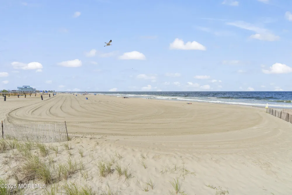 1 Osborne Place #49 Rumson, NJ 07760
