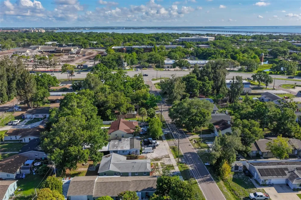 15616 AVALON AVENUE #2 Clearwater, FL 33760