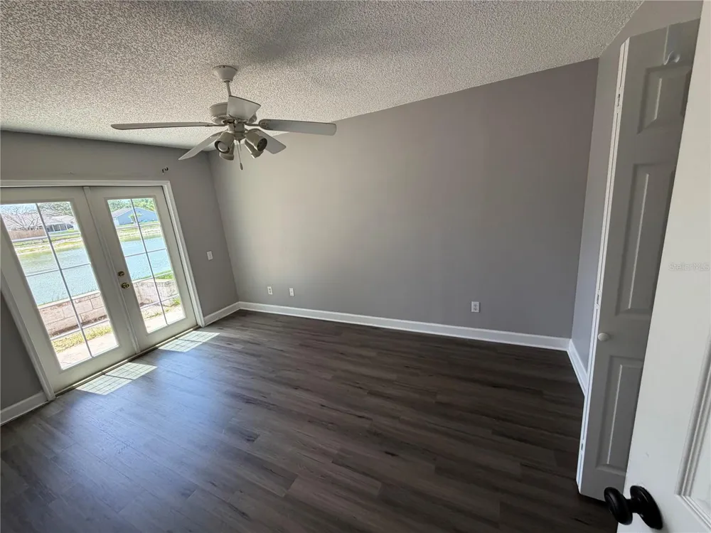 2413 RADNOR AVENUE Orlando, FL 32826