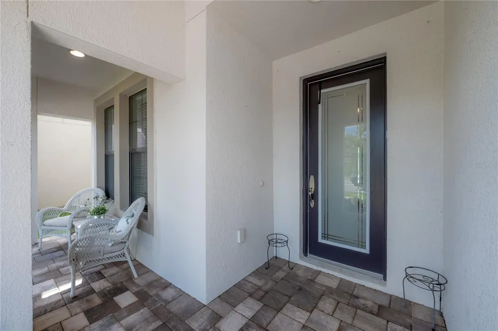 14627 RED CASTLE AVENUE Lithia, FL 33547