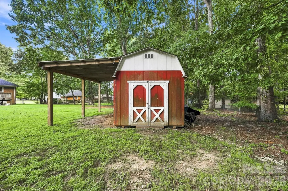 216 Ferris Avenue Rockwell, NC 28138