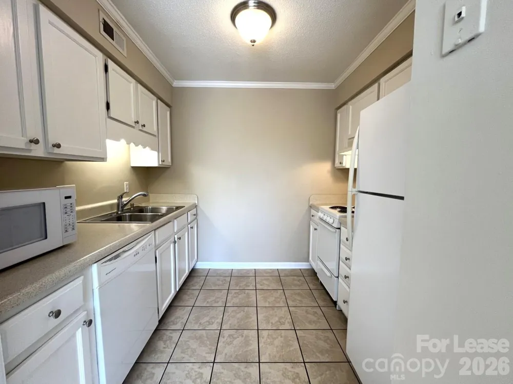 6144 Heath Ridge Court #D Charlotte, NC 28210