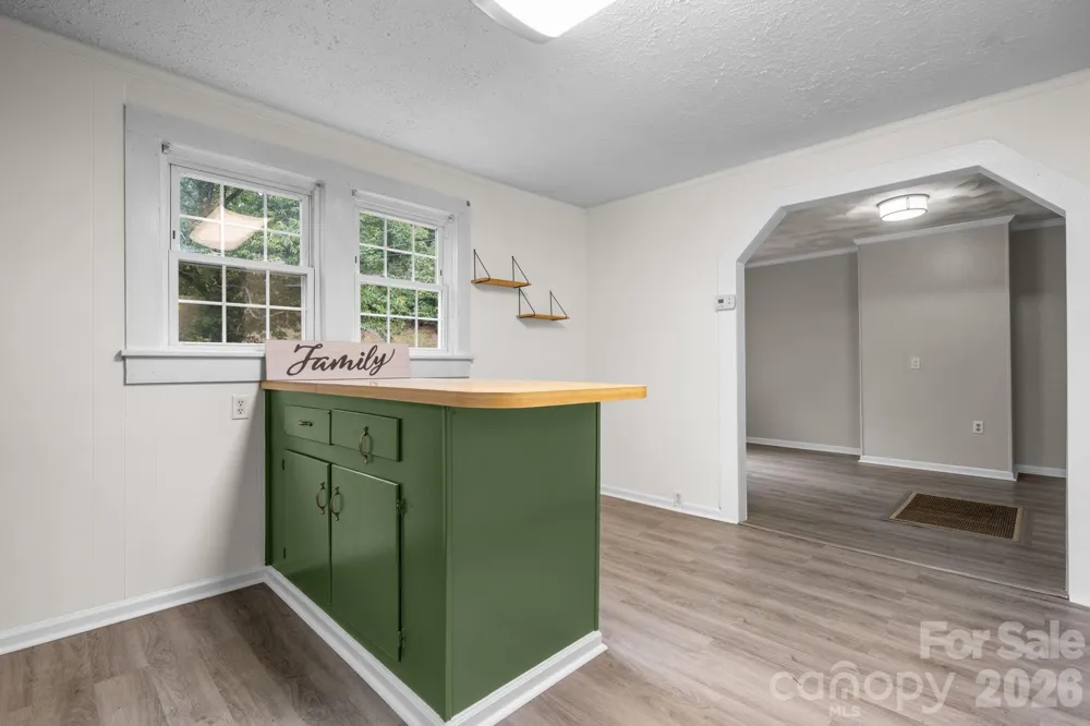 1124 Bradford Mountain Road Lenoir, NC 28645