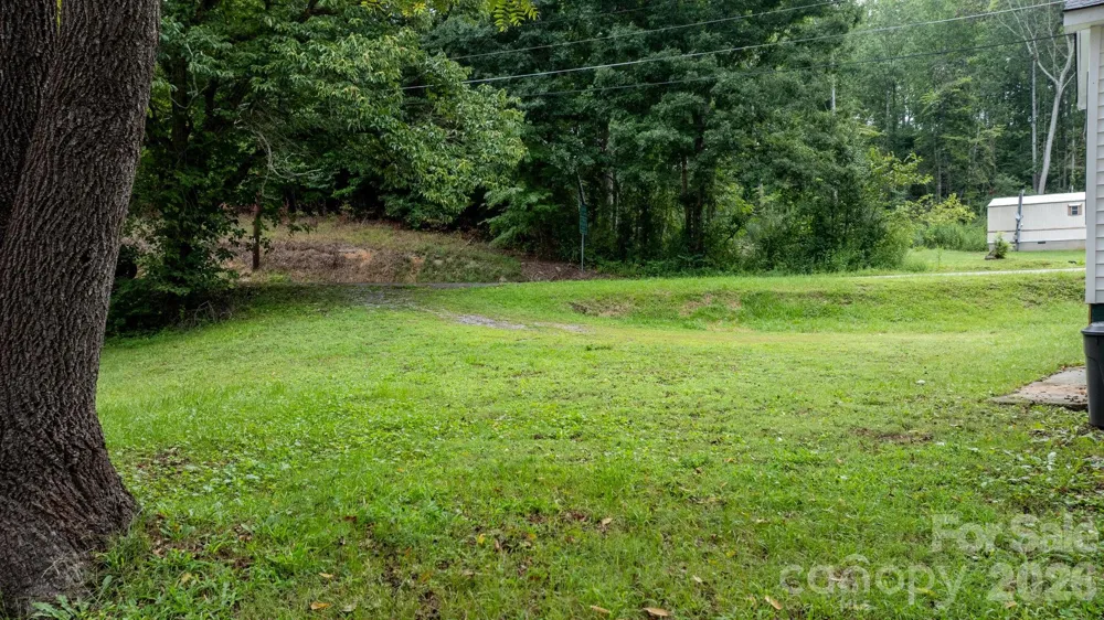 1124 Bradford Mountain Road Lenoir, NC 28645