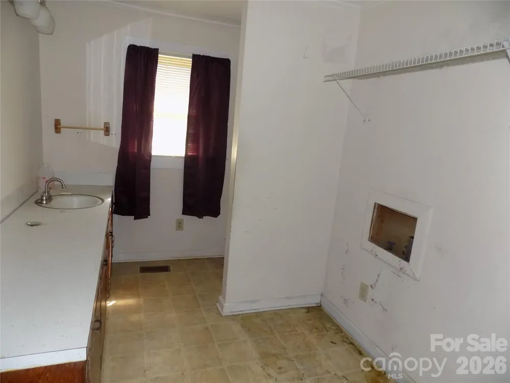 204 Church Street Cramerton, NC 28032