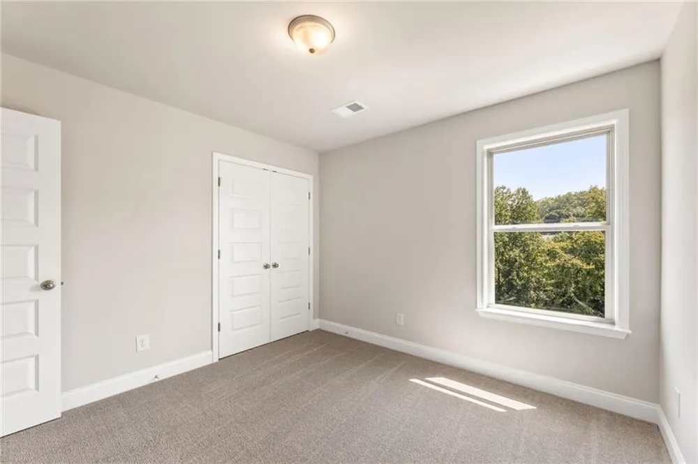 1376 Sunny Valley Lane Braselton, GA 30517