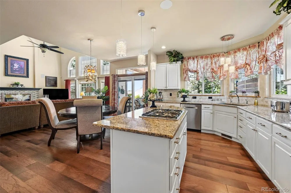 2527 Craycroft Drive Colorado Springs, CO 80920
