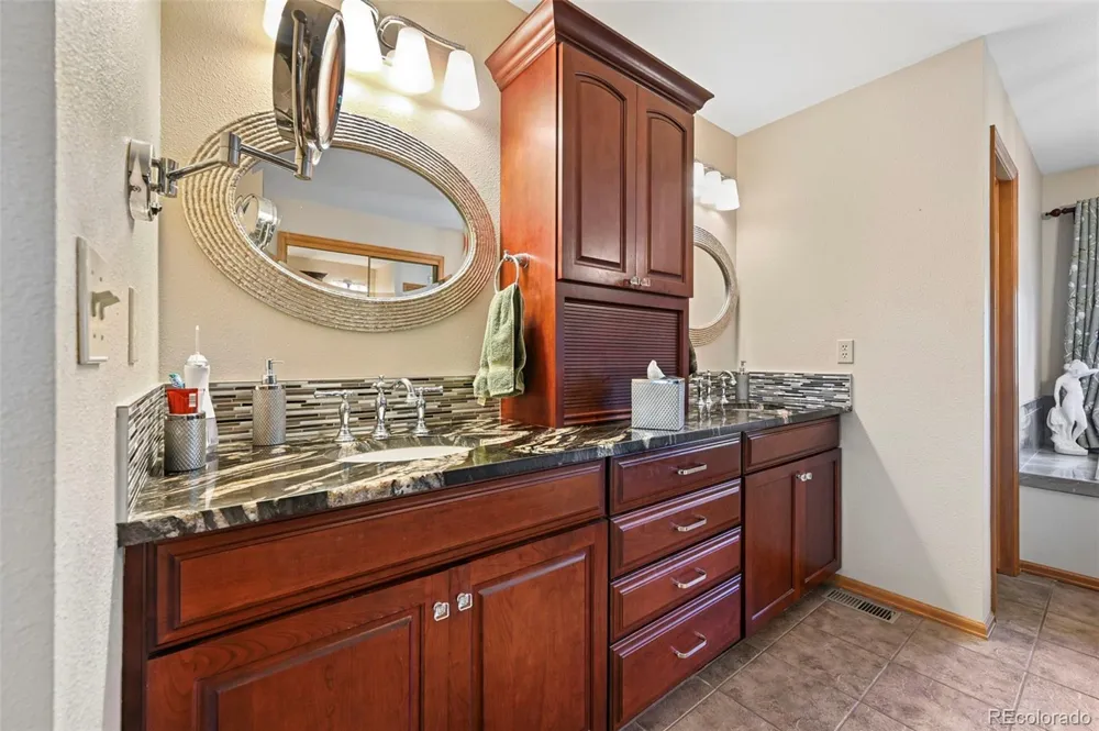 2527 Craycroft Drive Colorado Springs, CO 80920