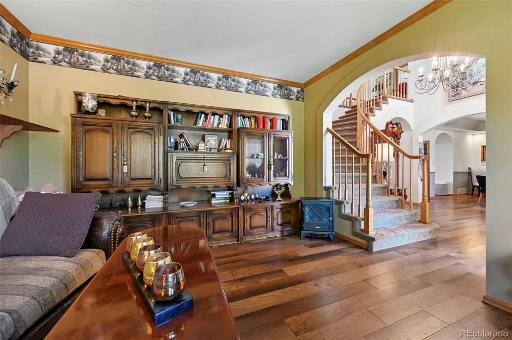 2527 Craycroft Drive Colorado Springs, CO 80920