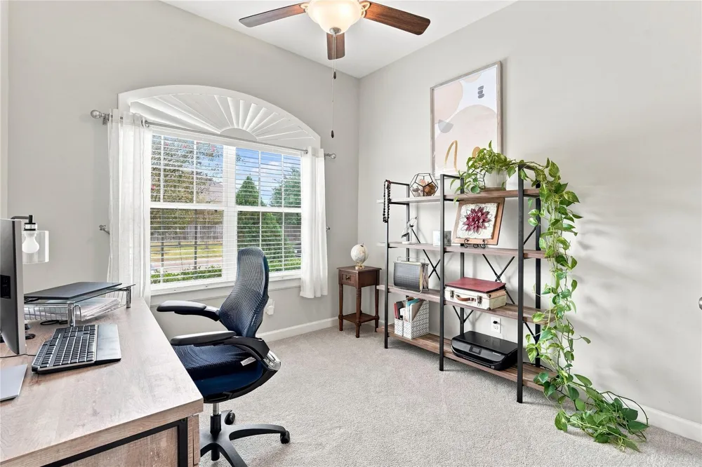 129 Saddle Drive Jersey Village, TX 77065