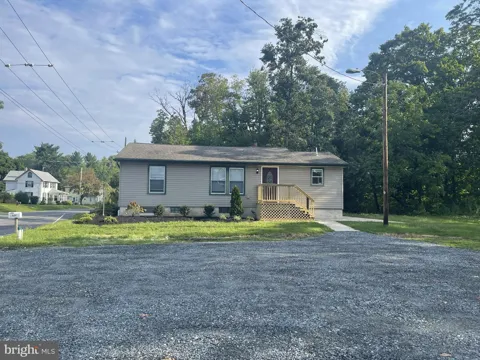 121 BUCK ROAD