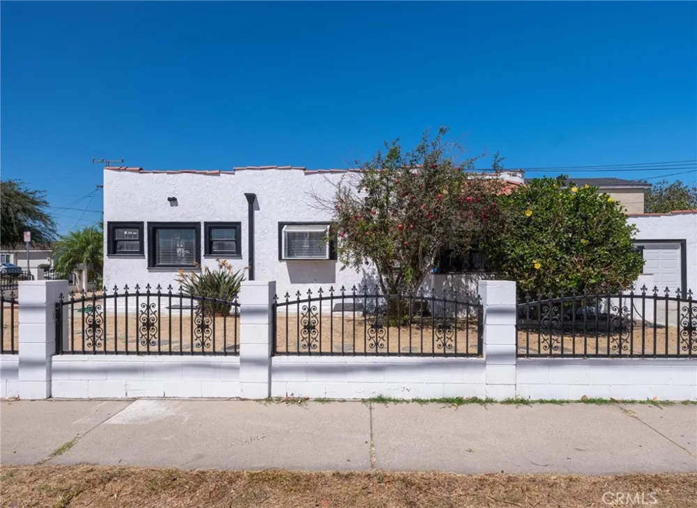 14828 Grevillea Avenue Lawndale, CA 90260